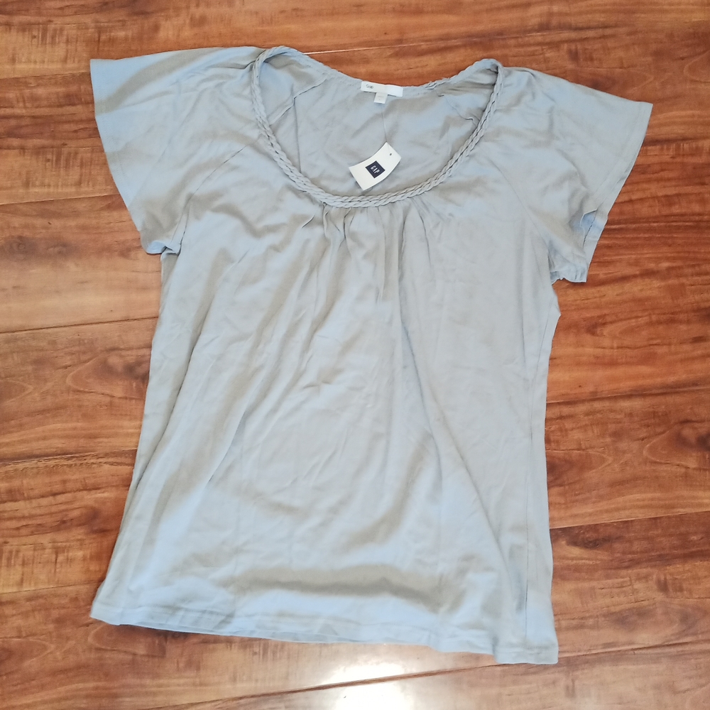 NWT GAP Light Gray Braided Collar Top, L